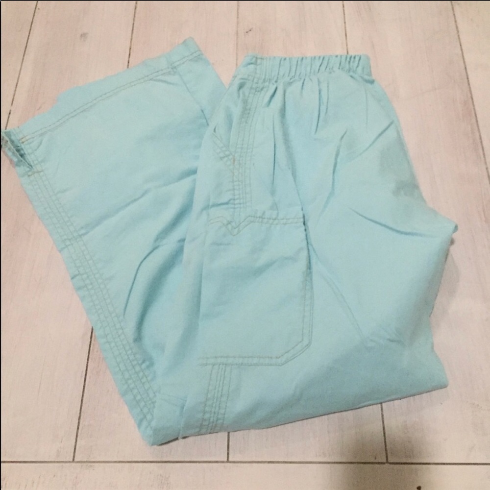 Koi scrub bottom